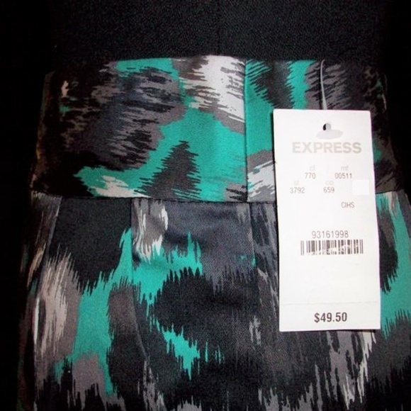 NWT Express Cute Animal Print Skirt - Picture 2 of 5